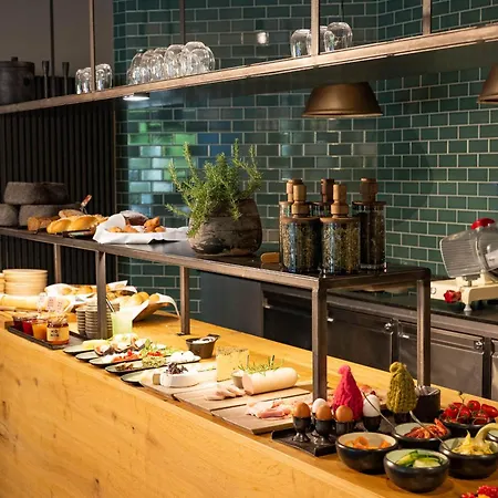 Schoenherr Haus 4* ניוסטיפט אים סטובאיטל