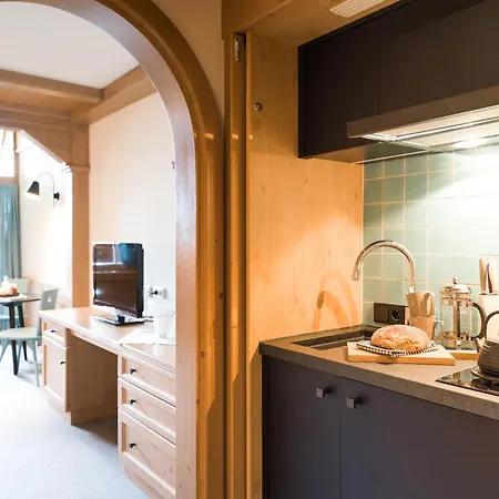 Schoenherr Haus מלון ניוסטיפט אים סטובאיטל