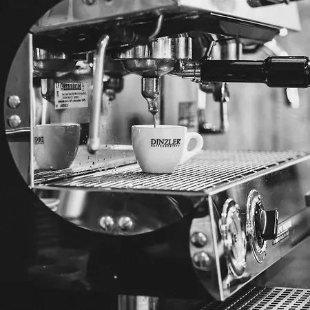 מלון Schoenherr Haus