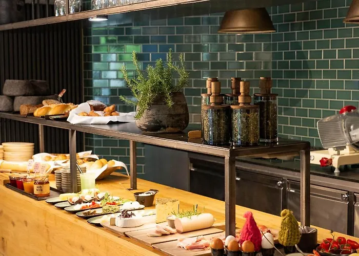 Schoenherr Haus 4* ניוסטיפט אים סטובאיטל